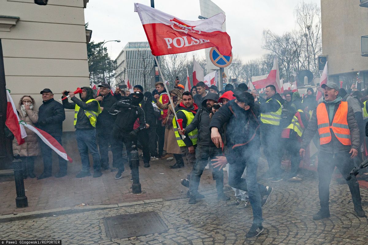 policja, protest rolników w warszawie, nszz solidarność, czesław mroczek, prawo i sprawiedliwość Maczają w tym palce. Wiceminister wskazał prowokatorów zamieszek