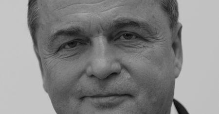 Zmarł Andrzej Owczarek. Były senator PO chorował na koronawirusa