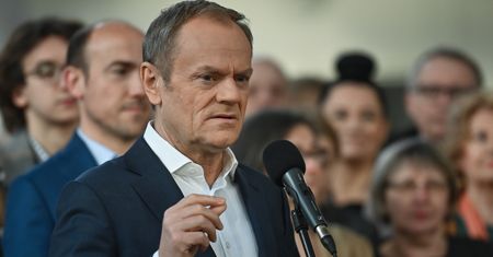 Tusk prosił o pieniądze. Wyborcy zareagowali