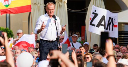 Zbliżają się do PiS-u. Mocny wzrost notowań