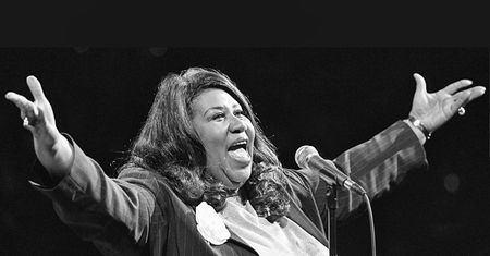 Aretha Franklin nie żyje. Wczesne macierzyństwo, nieudane małżeństwa, problemy z alkoholem... "Muzyka była dla niej ucieczką od problemów" (ZDJĘCIA)