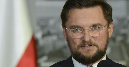 Koronawirus w Polsce. Katowice. Sanepid niewzruszony. Nauczania hybrydowego nie będzie