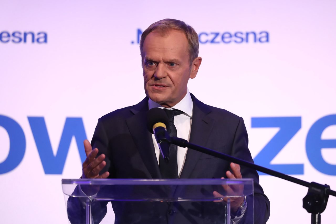 Syn prezesa NIK aresztowany. Donald Tusk: Ta władza chce kraść bez żadnej kontroli 