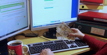 Fałszywe maile od skarbówki. Łatwo się nabrać
