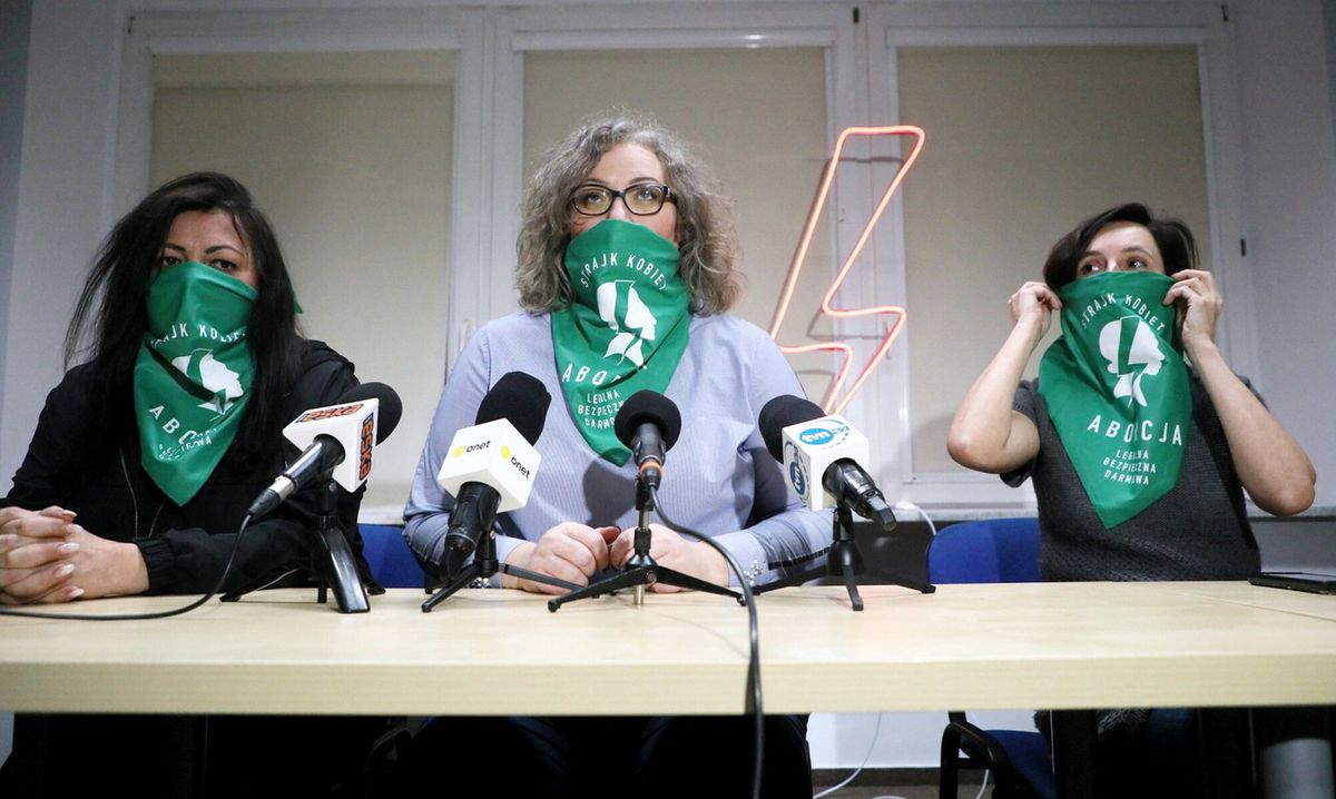 Strajk Kobiet jak ONR? Działaczka ruchu tłumaczy pomysł na nowe bandany