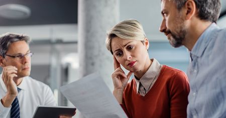 Bank blokuje wypłatę pieniędzy po zmarłym? Sprawdź, co możesz zrobić