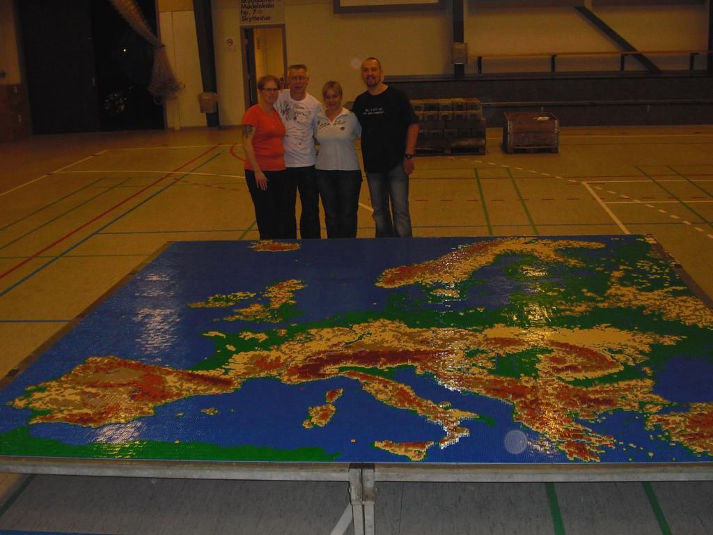 Mapa Europy z niemal 290 tysięcy klocków LEGO 2