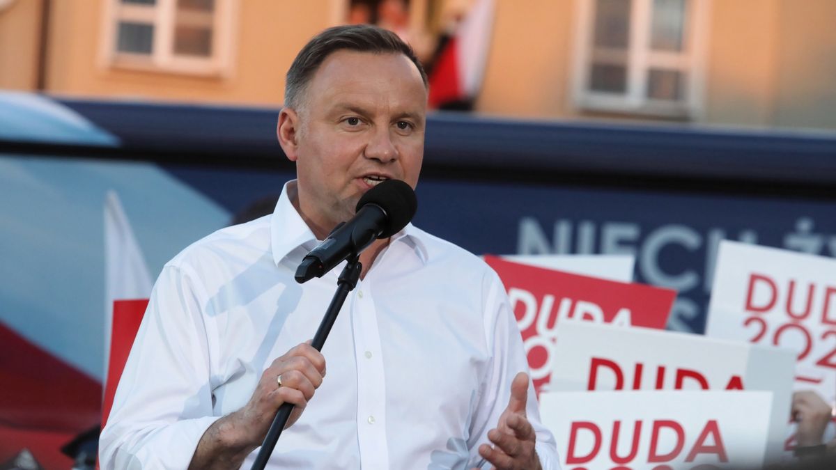 Duda znów zapytany o szczepienia
