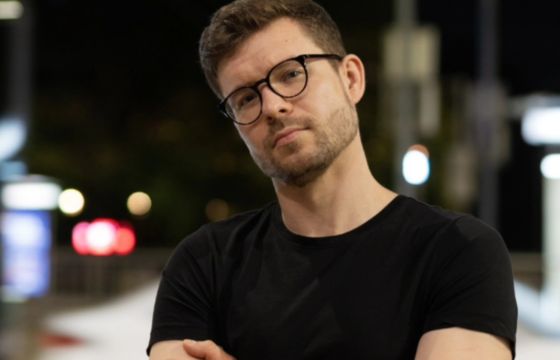 Nowy prowadzący w "Szkle kontaktowym". Ekspert od polszczyzny