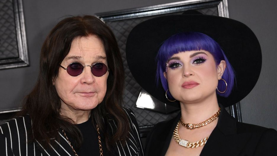 Kelly Osbourne z ojcem, znanym muzykiem Ozzym Osbournem.