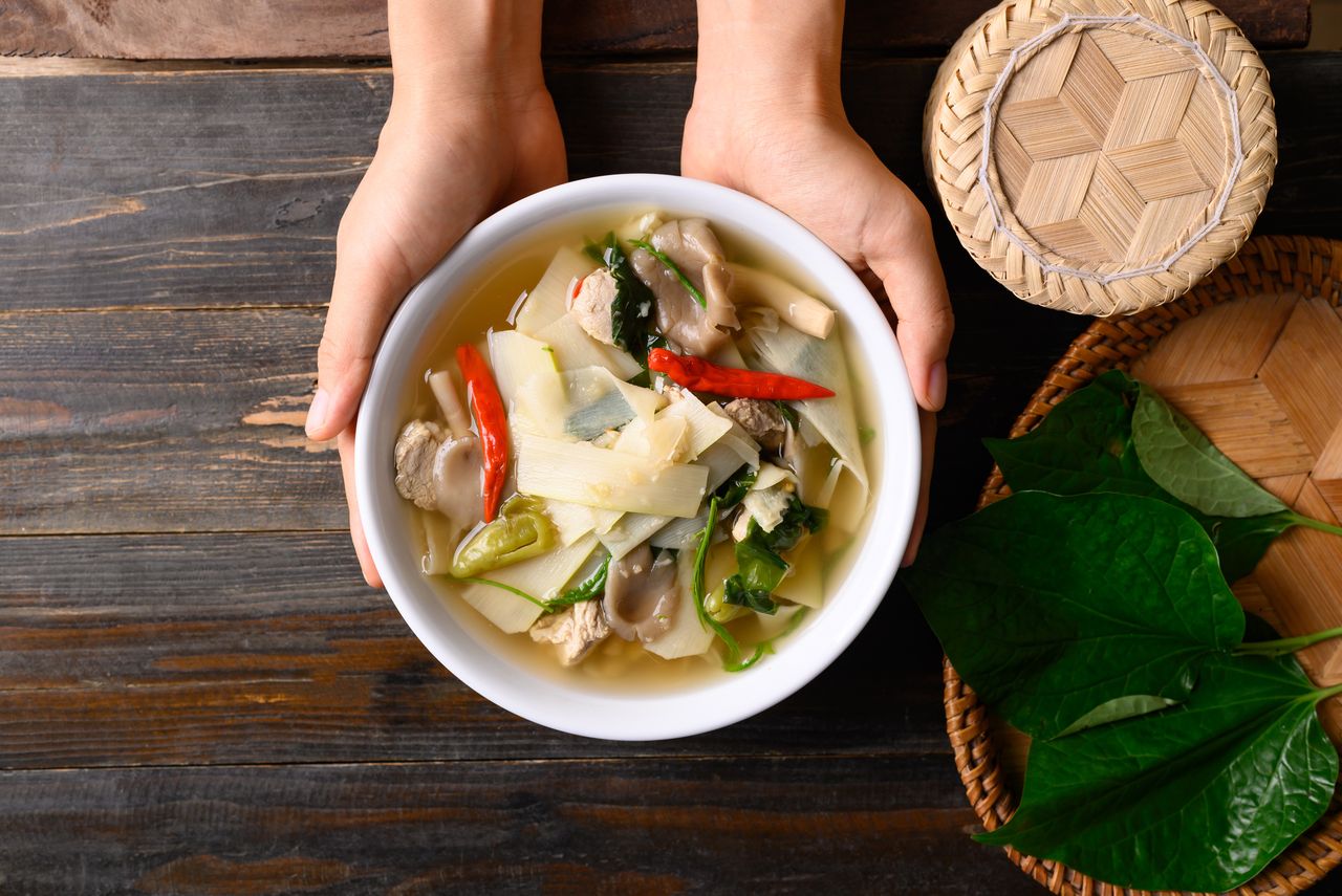 Soup with bamboo shoots