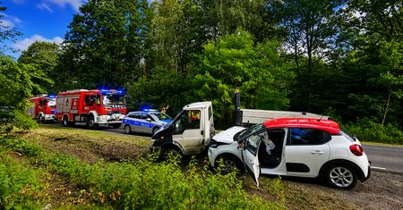 Wypadek na DW-193 między Studźcami a Margoninem. Jedna osoba w szpitalu
