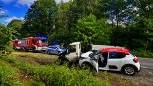 Wypadek na DW-193 między Studźcami a Margoninem. Jedna osoba w szpitalu