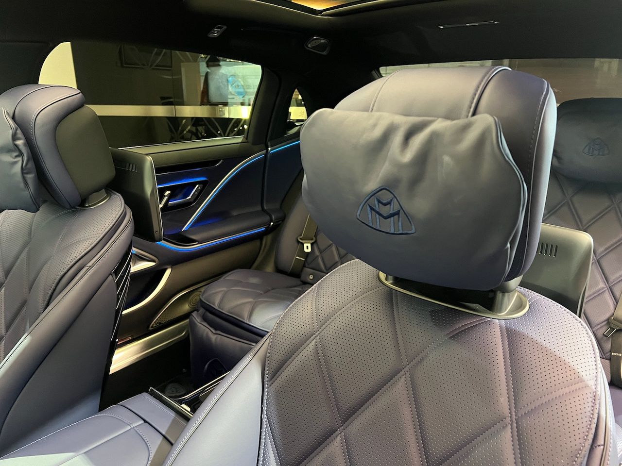 Przykład personalizacji Maybacha S680 ze studia Manufaktur