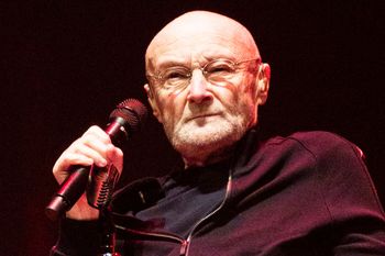 Phil Collins był o krok od śmierci. Dzieci przyjechały, by się pożegnać