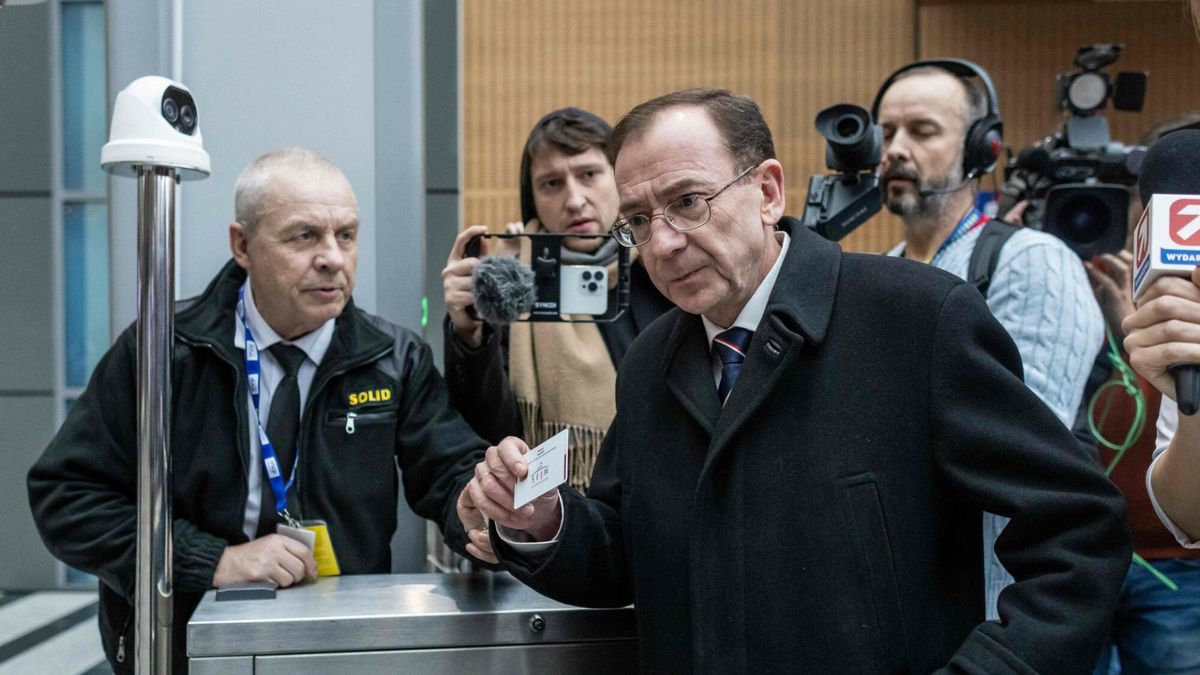 Kamiński w szpitalu. Jak głodówka działa na cukrzyków?