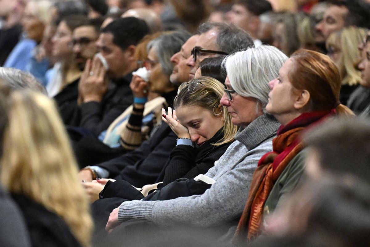 Tragiczne wieści ze Szwajcarii. Zmarł 18-latek ranny w Crans-Montanie