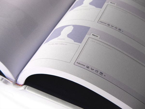 Facebook przechodzi na papier! (galeria) 3