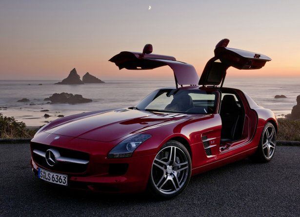 Mercedes SLS AMG