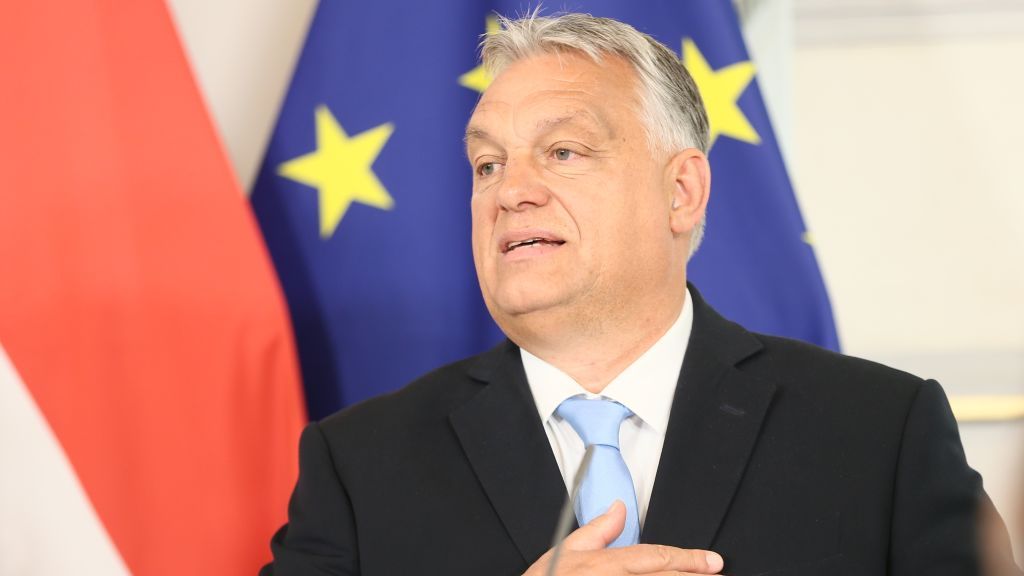 Viktor Orban stawia na produkcję baterii do samochodów elektrycznych. To przyszłość Węgier
