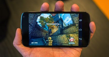 Większość producentów Androidów oszukuje w benchmarkach!