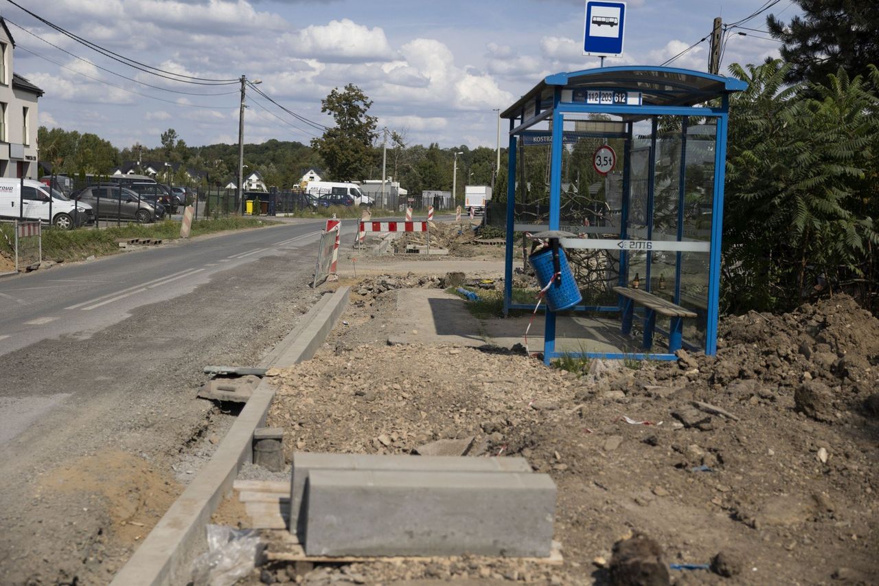 Dębniki: Ulica Tyniecka rozkopana. Mieszkańcy muszą być cierpliwi