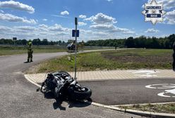 11-latek jechał na rowerze. Znalazł się pod motocyklem