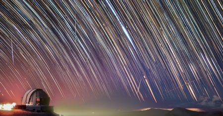 Aż dwa deszcze meteorów w tym tygodniu. Jeden po raz pierwszy
