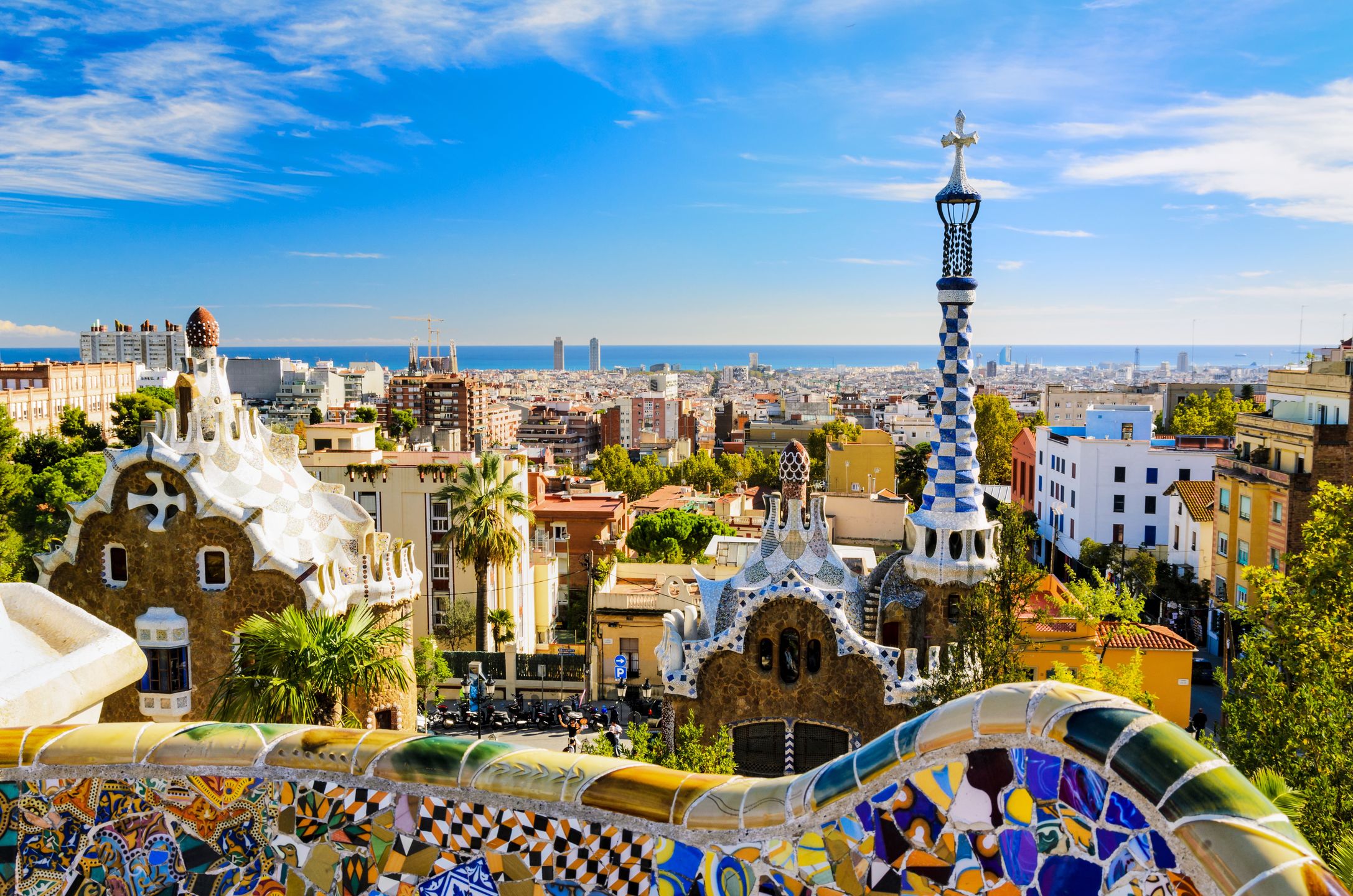 Turyści z Polski chętnie latają do Barcelony na city break
