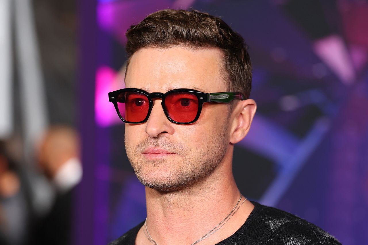 A leaked police report reveals details of Justin Timberlake's arrest.