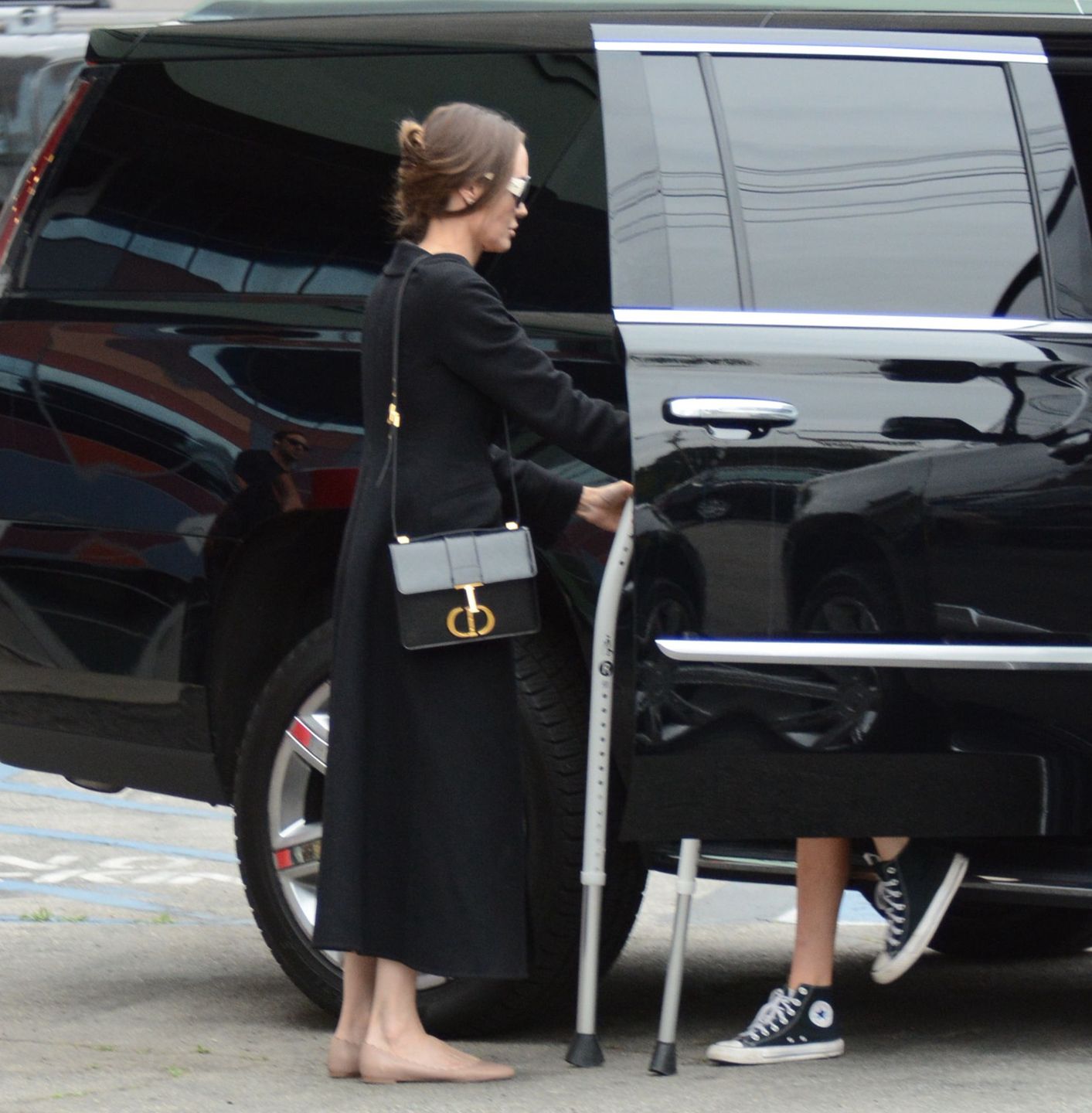 Angelina Jolie idzie do kina z córkami