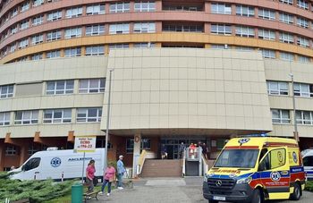 Ginekolog zarabiał 2,5 mln. Odszedł ze szpitala