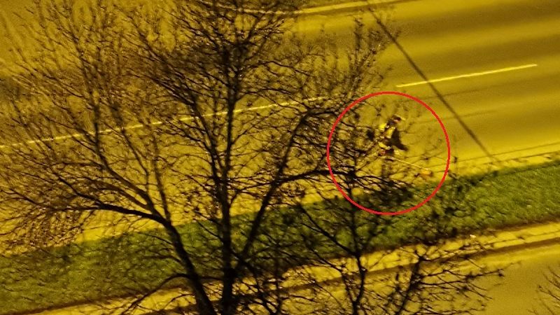 Hałas kosy spalinowej obudził mieszkańców mieszkańców przy al. Andersa