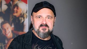 25-letni syn Jakubika jest gwiazdą serialu. Są podobni?