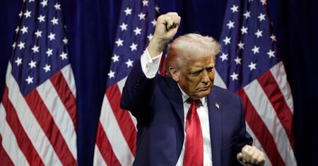Trump nie poparł opozycji w Wenezueli. Bał się chaosu i braku ropy