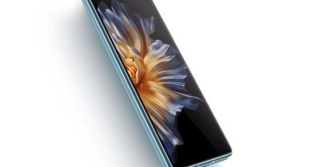 HONOR wraca do Polski. Jeden ze smartfonów można zginać 100 razy dziennie przez 10 lat