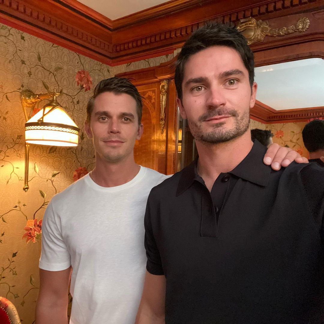 Antoni Porowski i Kevin Harrington 