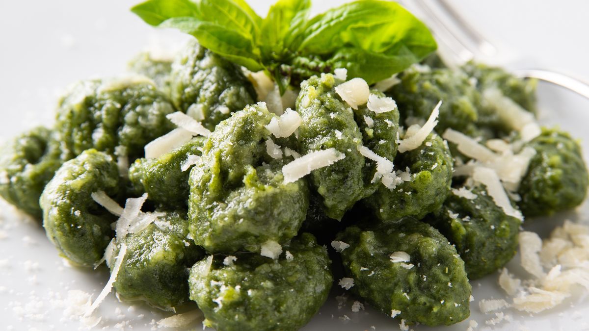 Zielone kluski to pewniak na kolorowy obiad