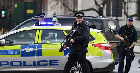 Brytyjski polityk rzucił się na pomoc rannemu policjantowi