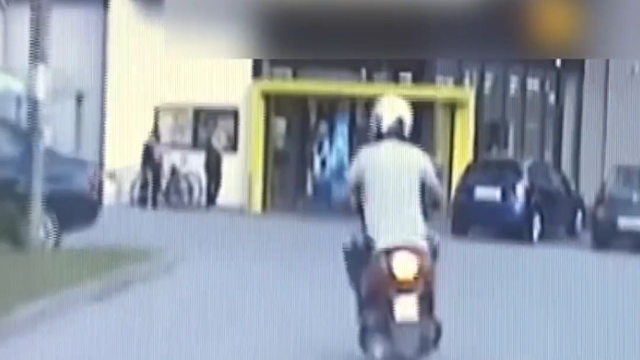 Pijany pędził ulicami Zbrosławic. Policja pokazała nagranie z pościgu