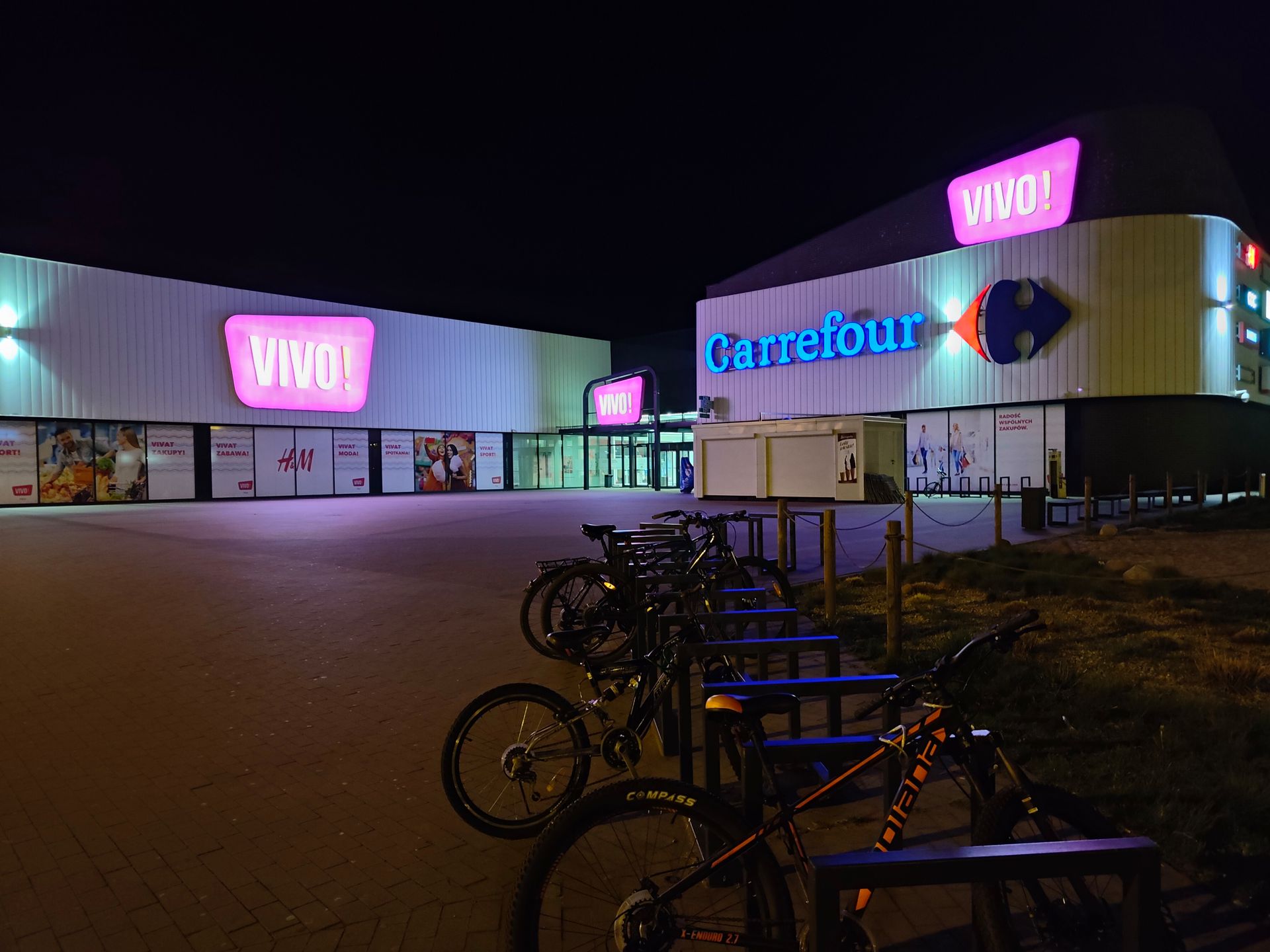 Wreszcie smartfon, który się wyróżnia. realme GT 2 Pro robi to, czego inne nie potrafią 86