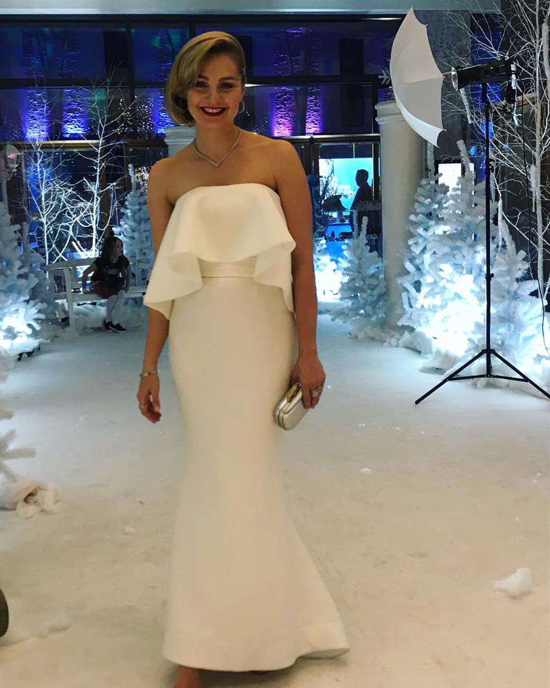 Małgorzata Socha w białej sukni na Sylwestra