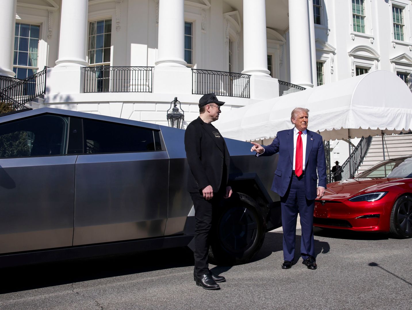 Kontrowersje wokół Tesla Cybertruck. Dopatrzyli się podobieństwa