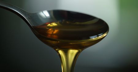 Uzależniają jak alkohol i narkotyki.  "Narkomania węglowodanowa" to nie żarty