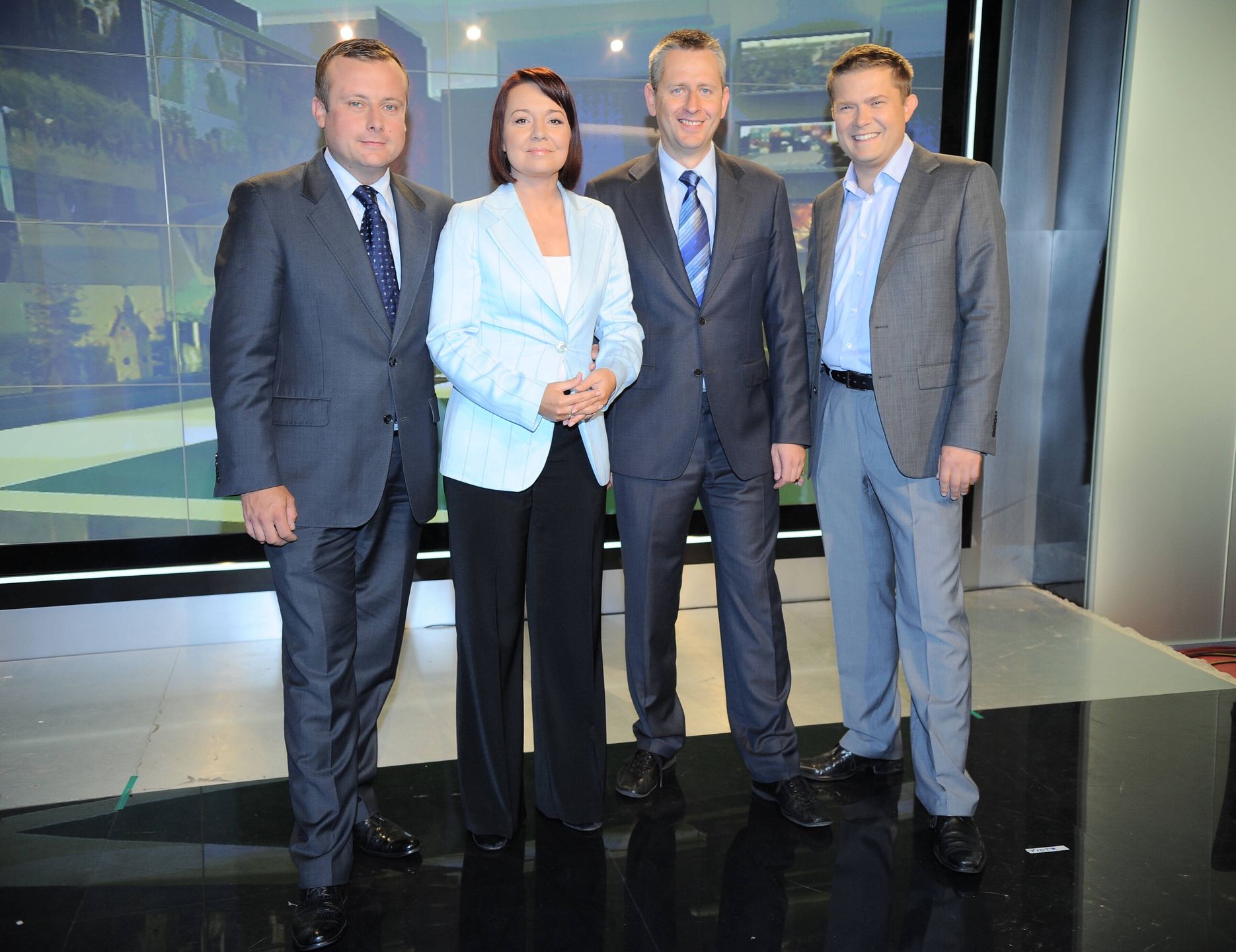 Prezentacja nowego studia TVP InfoAdrian Klarenbach, Danuta Holecka, Jarosław Lewandowski, Sławomir Siezieniewski