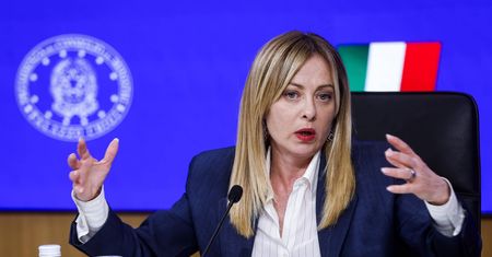 Meloni o wycofaniu części sił USA z Europy. "Nie zgadzam się"