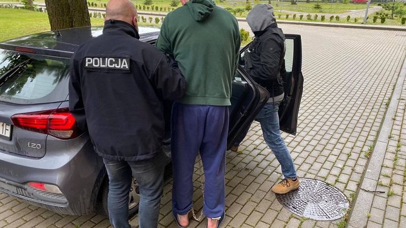 Lębork. Dramat bliźniaczek. Matka i jej partner w areszcie