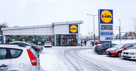 Nowy system na parkingach Lidla. Oto na czym polega