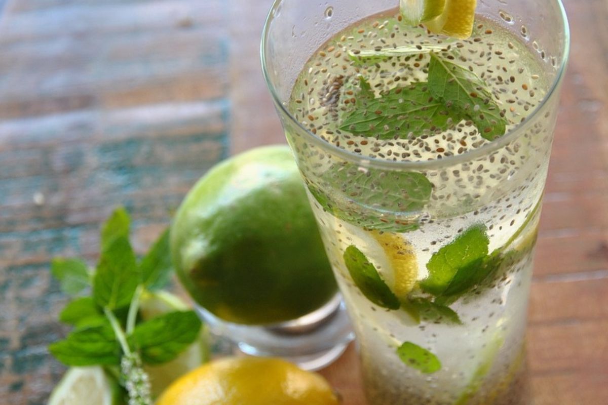 Przygotowanie chia fresca jest banalnie proste