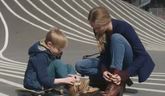 Jesienne spacery w kampanii butów CCC (wideo)